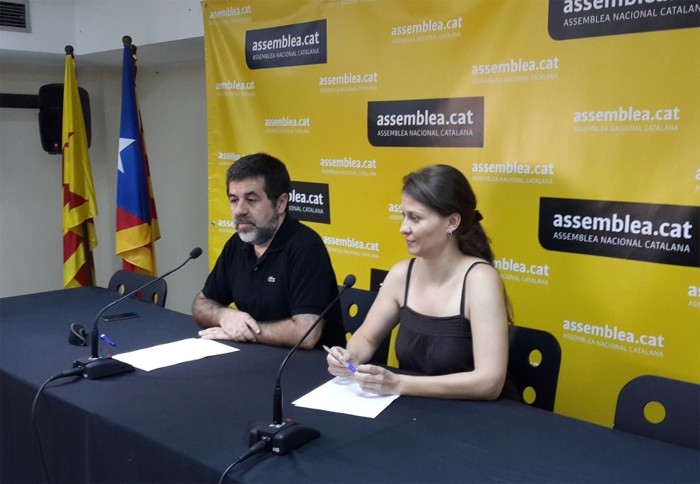 Meritxell Serret, amb el president de l'ANC, Jordi Sànchez, en una imatge d'arxiu | ACN