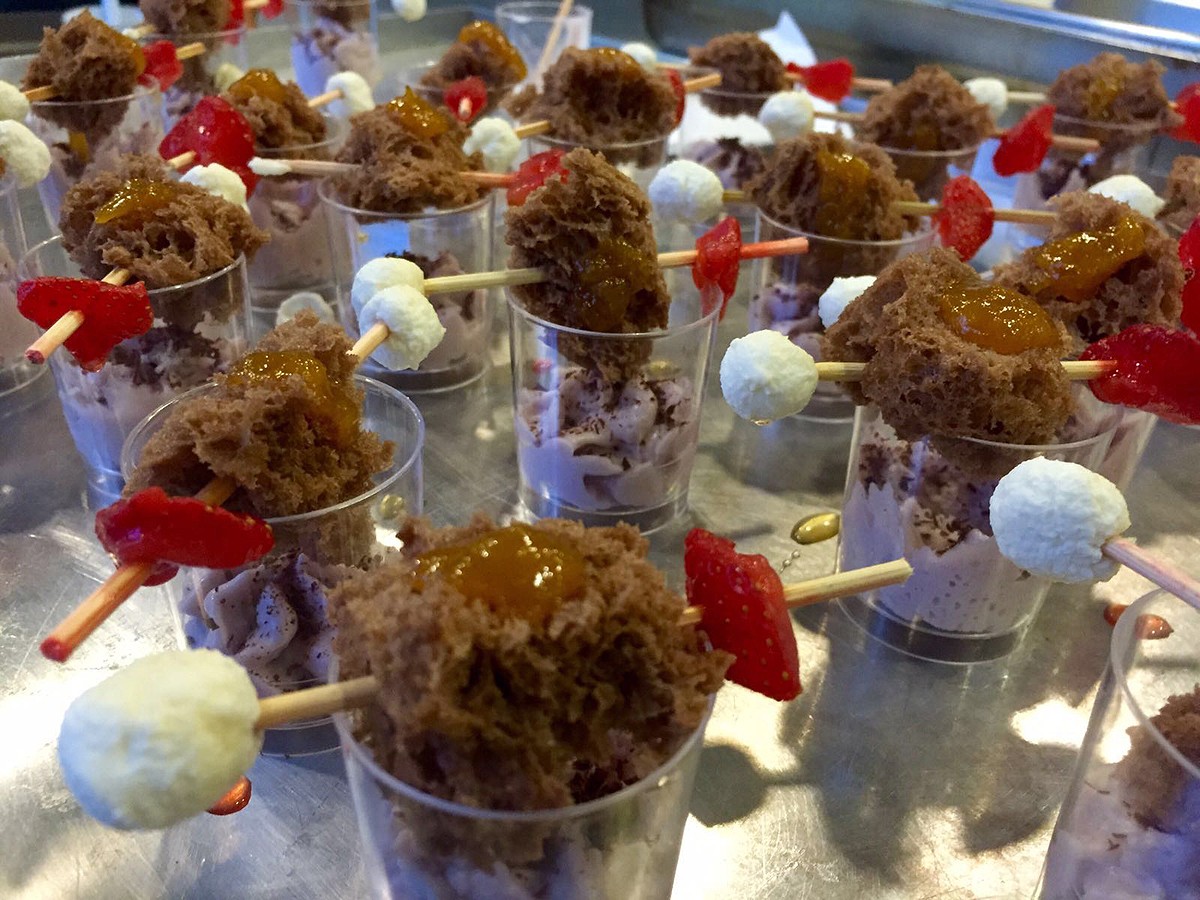 Acte de presentació de la Festa de la Verema, amb autoritats a la primera fila