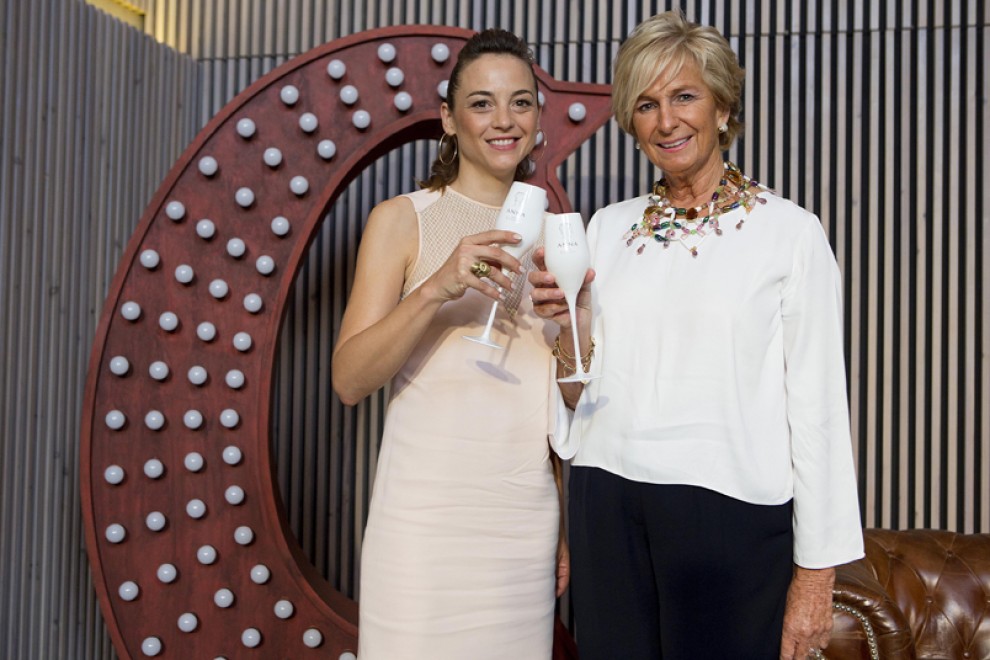 L'actriu Leonor Watling amb la presidenta del Grup Codorníu, Mar Raventós