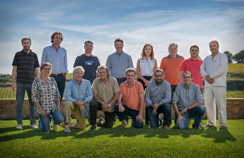 Els representants de l'Associació Qalidès, terrers del Penedès