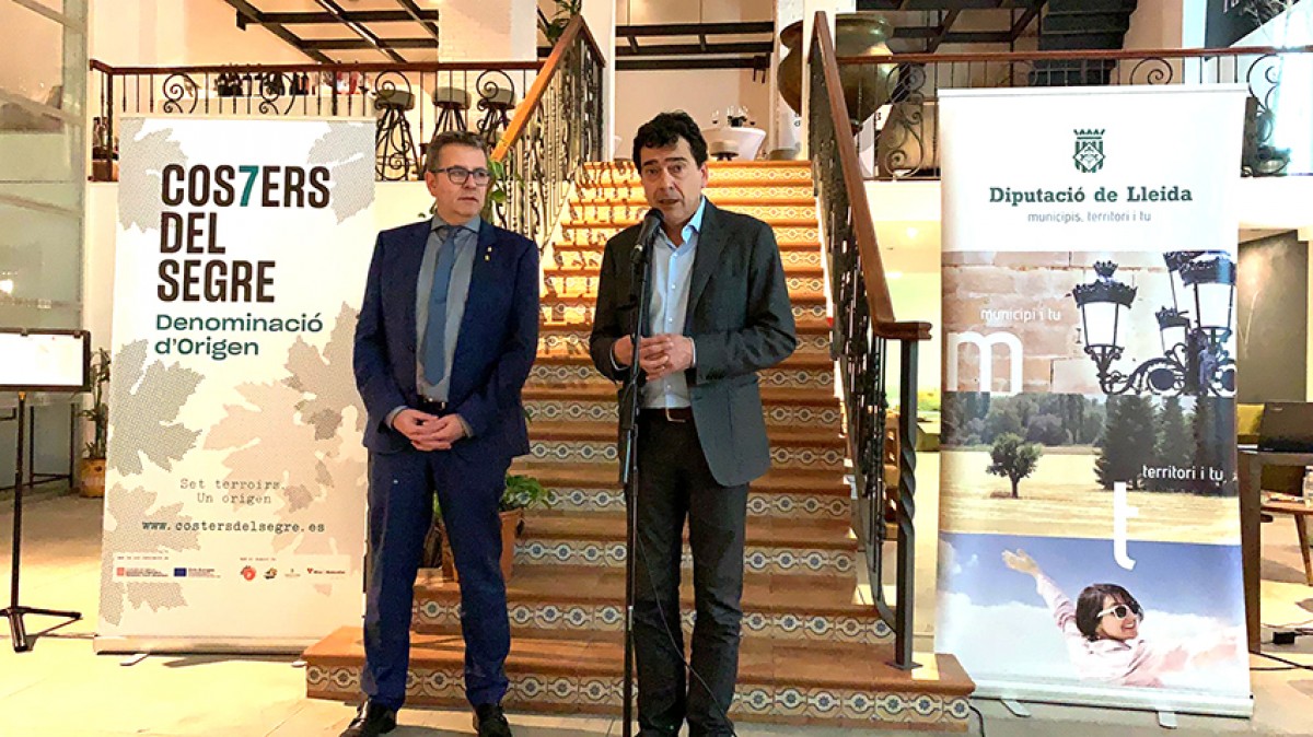 El president de la Diputació de Lleida, Joan Talarn i el de la DO Costers del Segre, Tomàs Cusiné