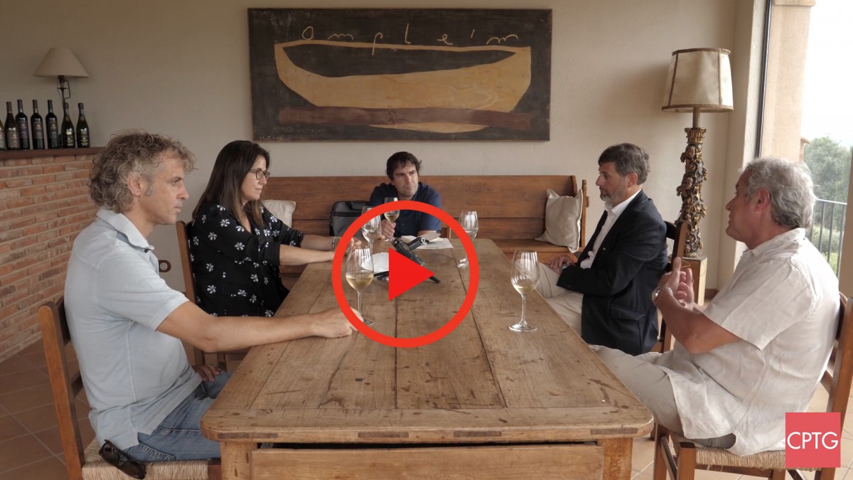 D'esquerra a dreta, Joan Soler (DO Pla de Bages). Pilar Just (DO Montsant), Sergi Cortés (Cupatges), Xavier Pié (DO Catalunya) i Joan Huguet (DO Penedès)