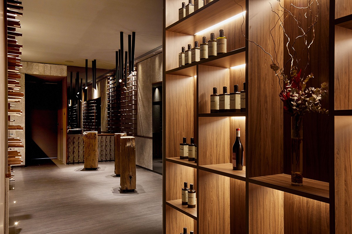 Entrada del restaurant Cinc Sentits