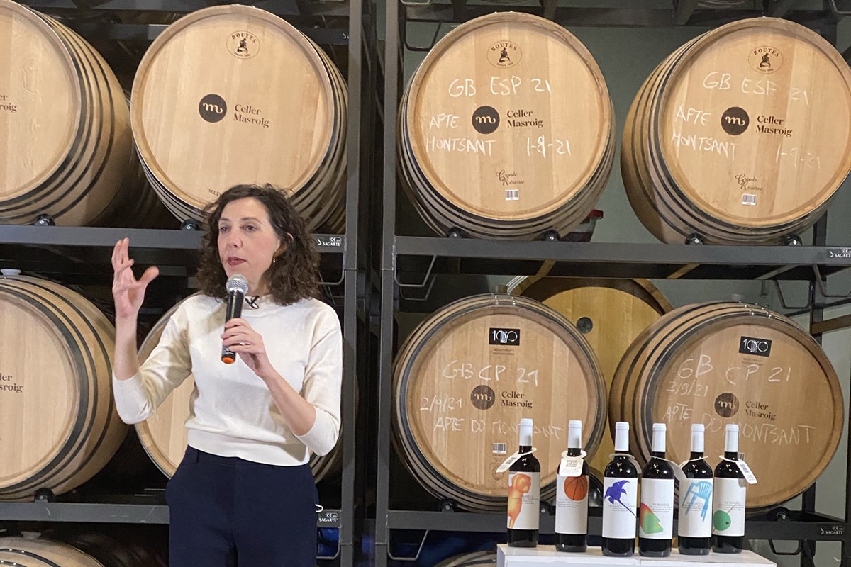 Judit Martín fent el pregó/monòleg.