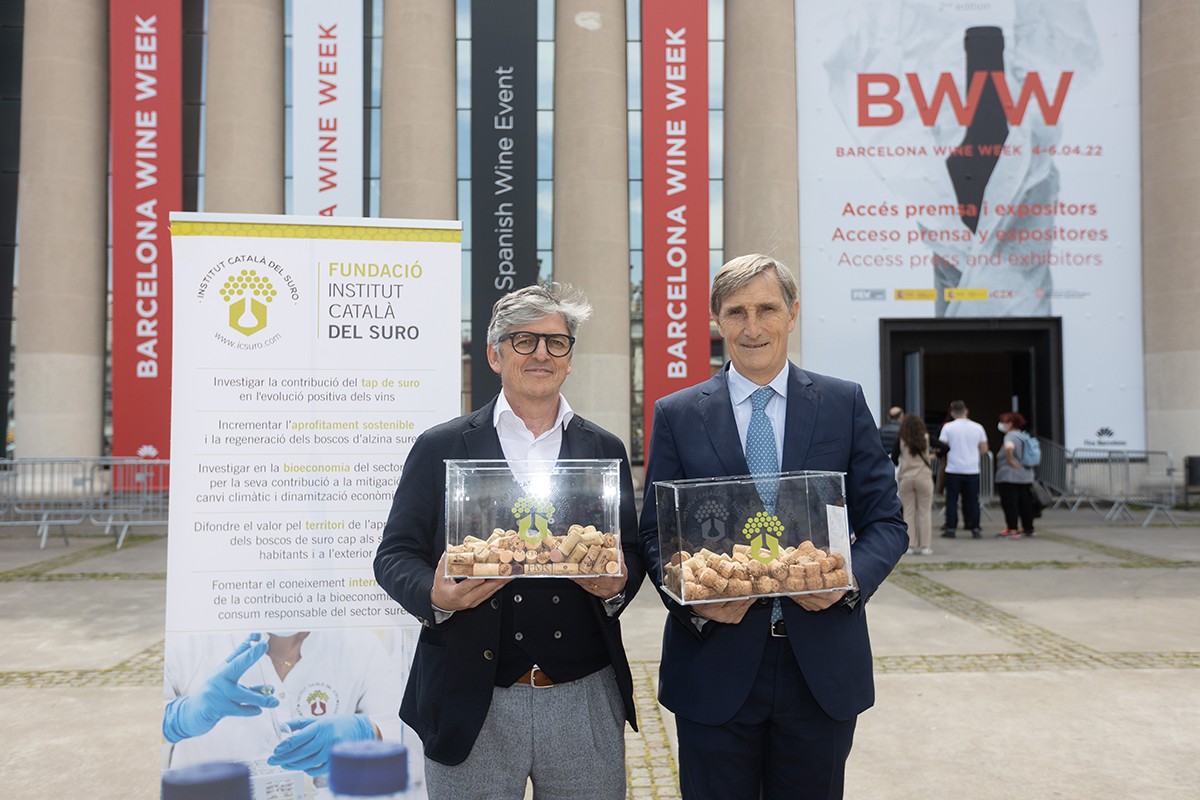 El president de la Fundació ICSuro Joan J. Puig i el president de la BWW Javier Pagès