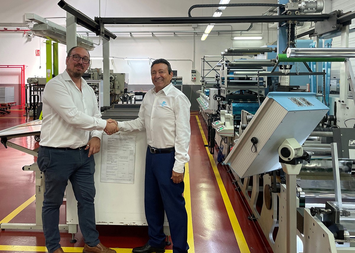 D’esquerra a dreta, Alberto Torroba, director general d’Argraf, i Jesús Rodríguez, gerent de Redgraf