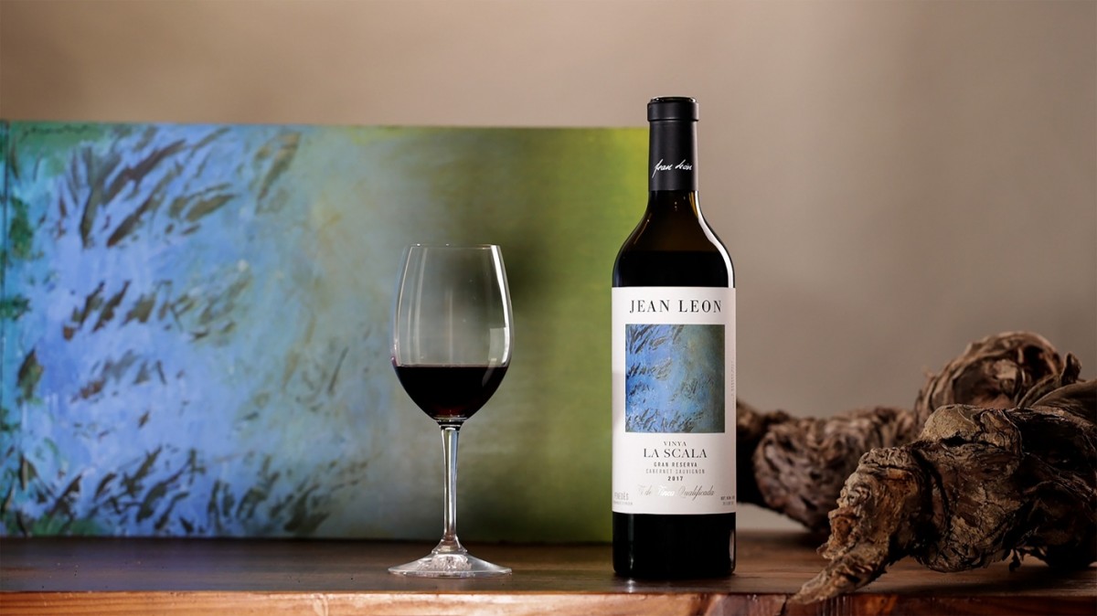 Vinya La Scala Cabernet Sauvignon Gran Reserva 2017 surt al mercat amb una etiqueta de l’artista català Gerard Sala.