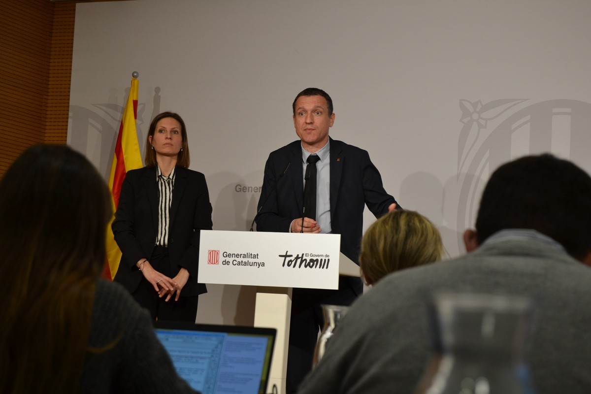 Dèlia Perpinyà, directora general de PRODECA i Oscar Ordeig, conseller d'Agricultura