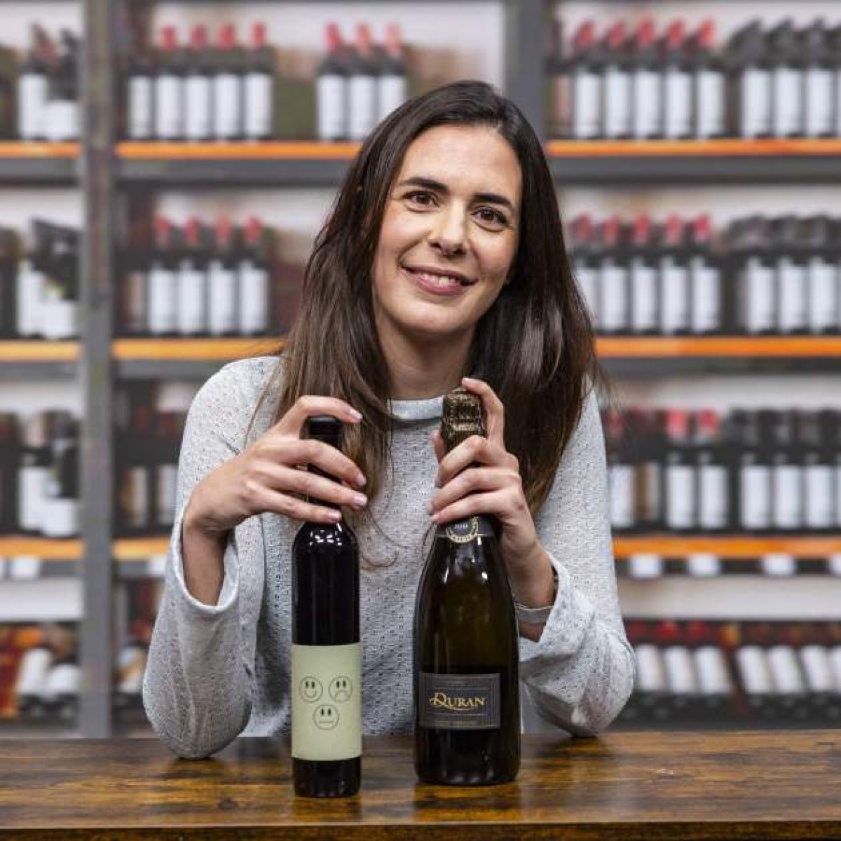 La Laura avui ens proposa dos vins originals per maridar perfectament amb la mona.