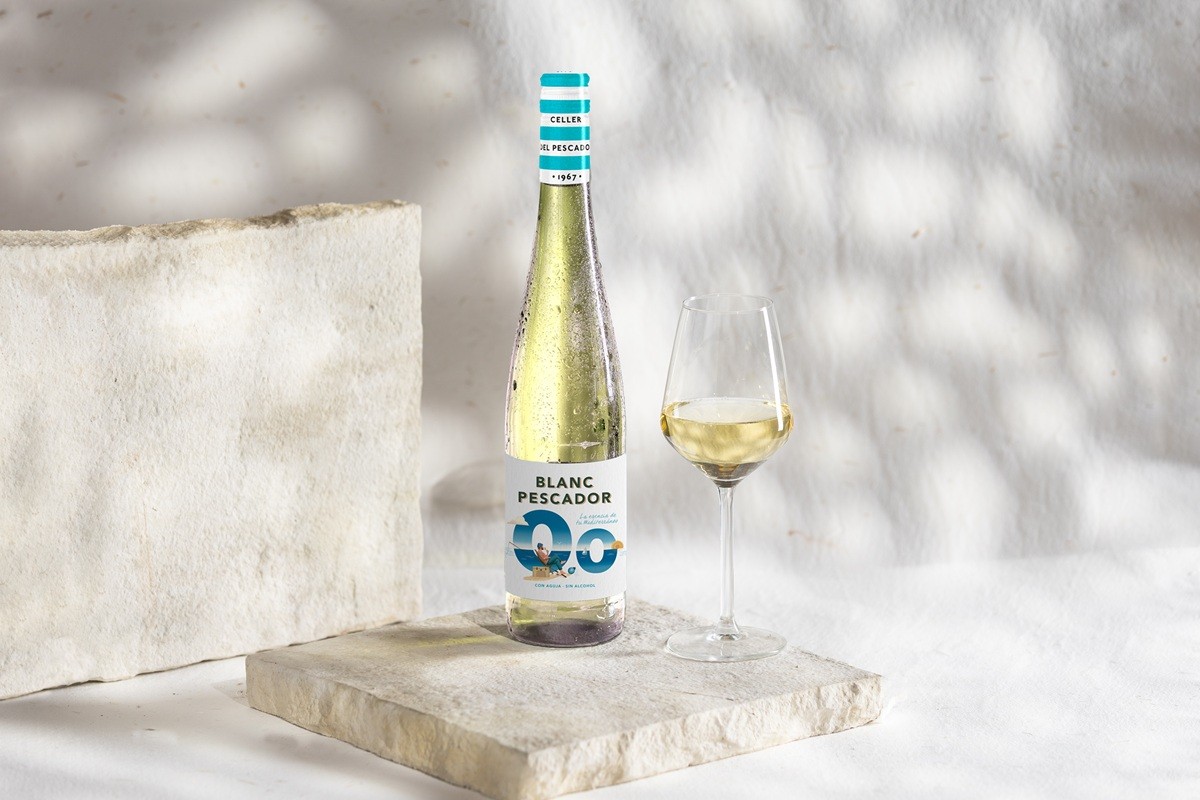 Blanc Pescador 0,0 combina frescor, bombolla fina i aromes cítriques en la seva nova versió sense alcohol